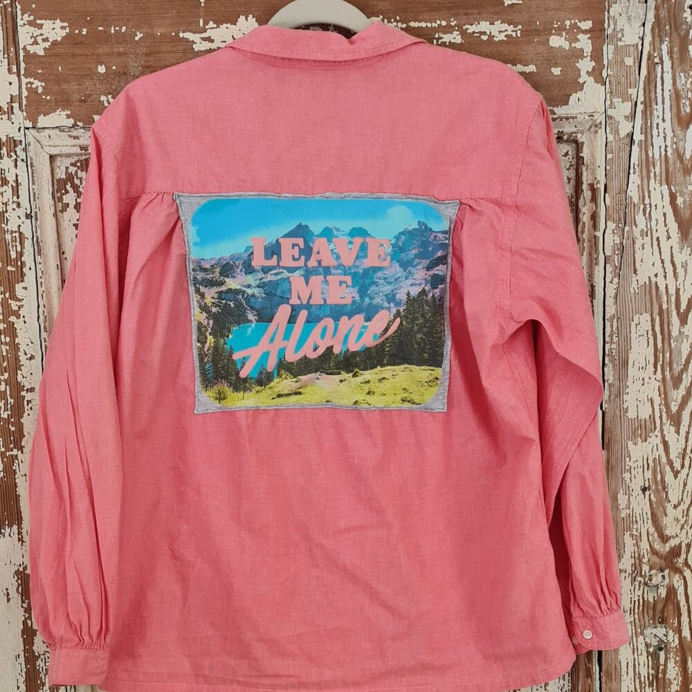 unique Shirt with Patch on the Back XL